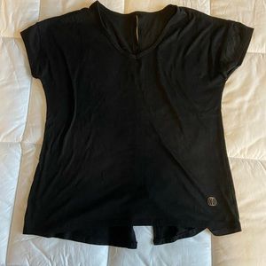Women’s Athletic Top